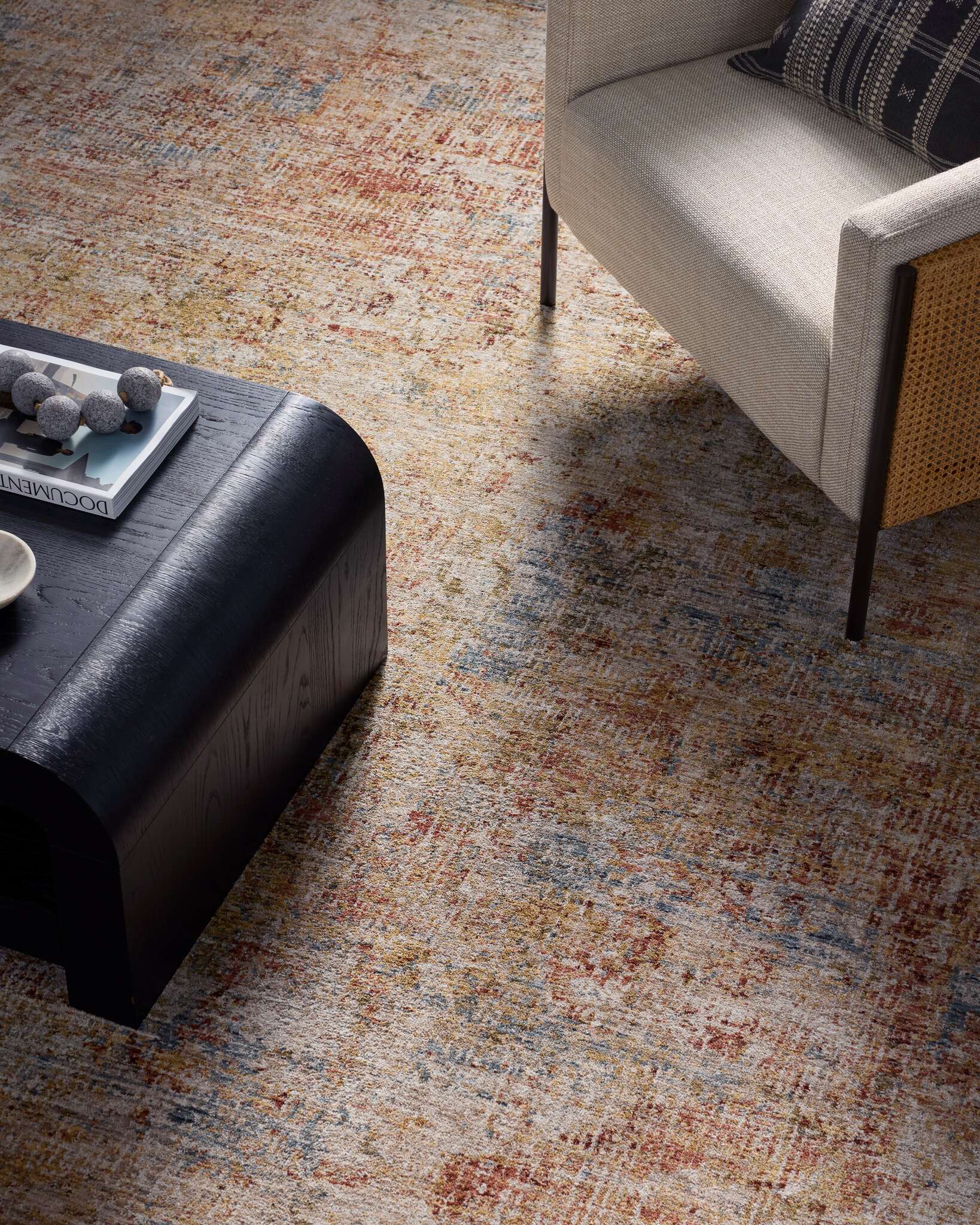 Sanna Rug | Joon Loloi