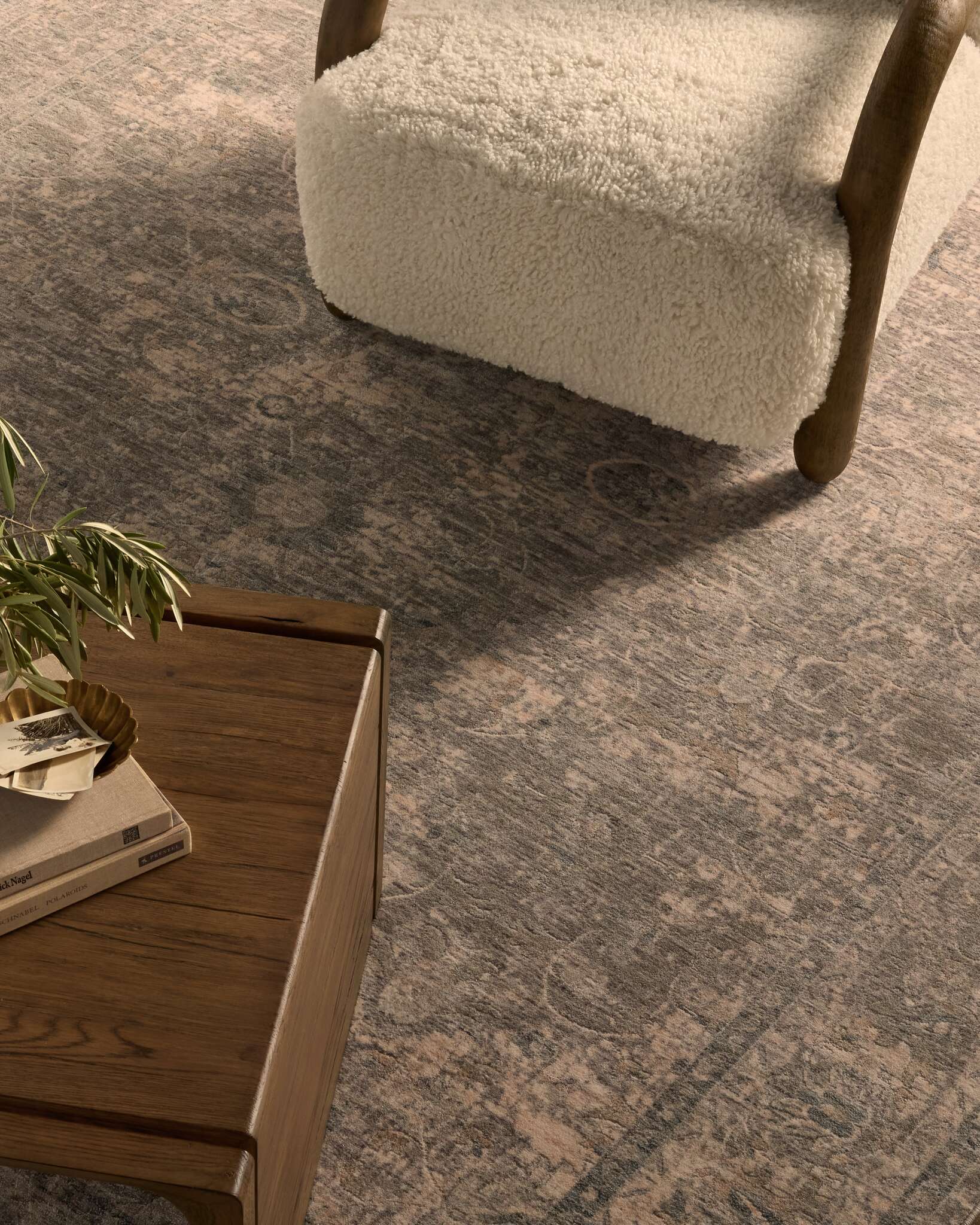 Cool_Light_Misha_Rug_Mist_Natu