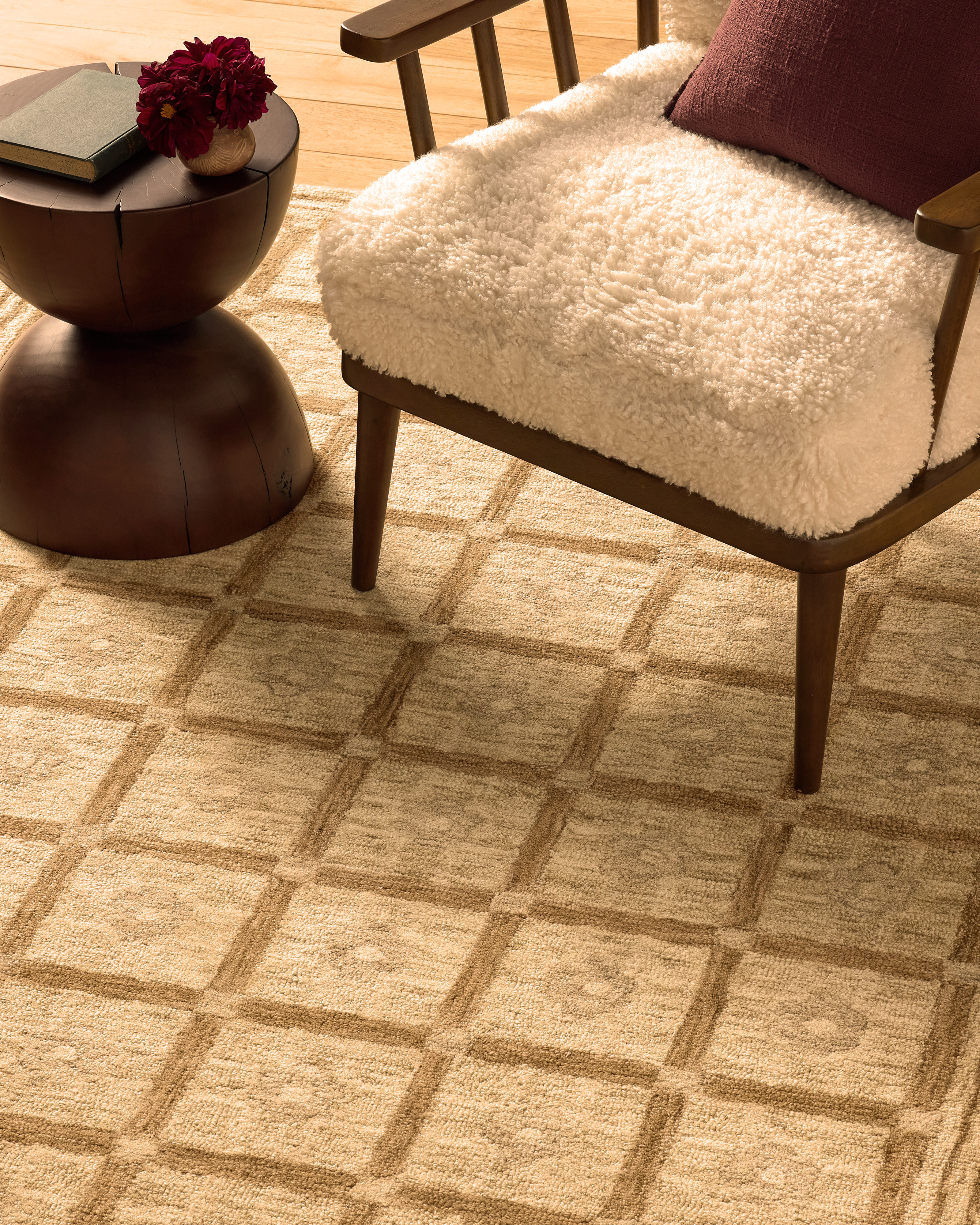 Warm_Light_Lindy_Hand_Tufted_W