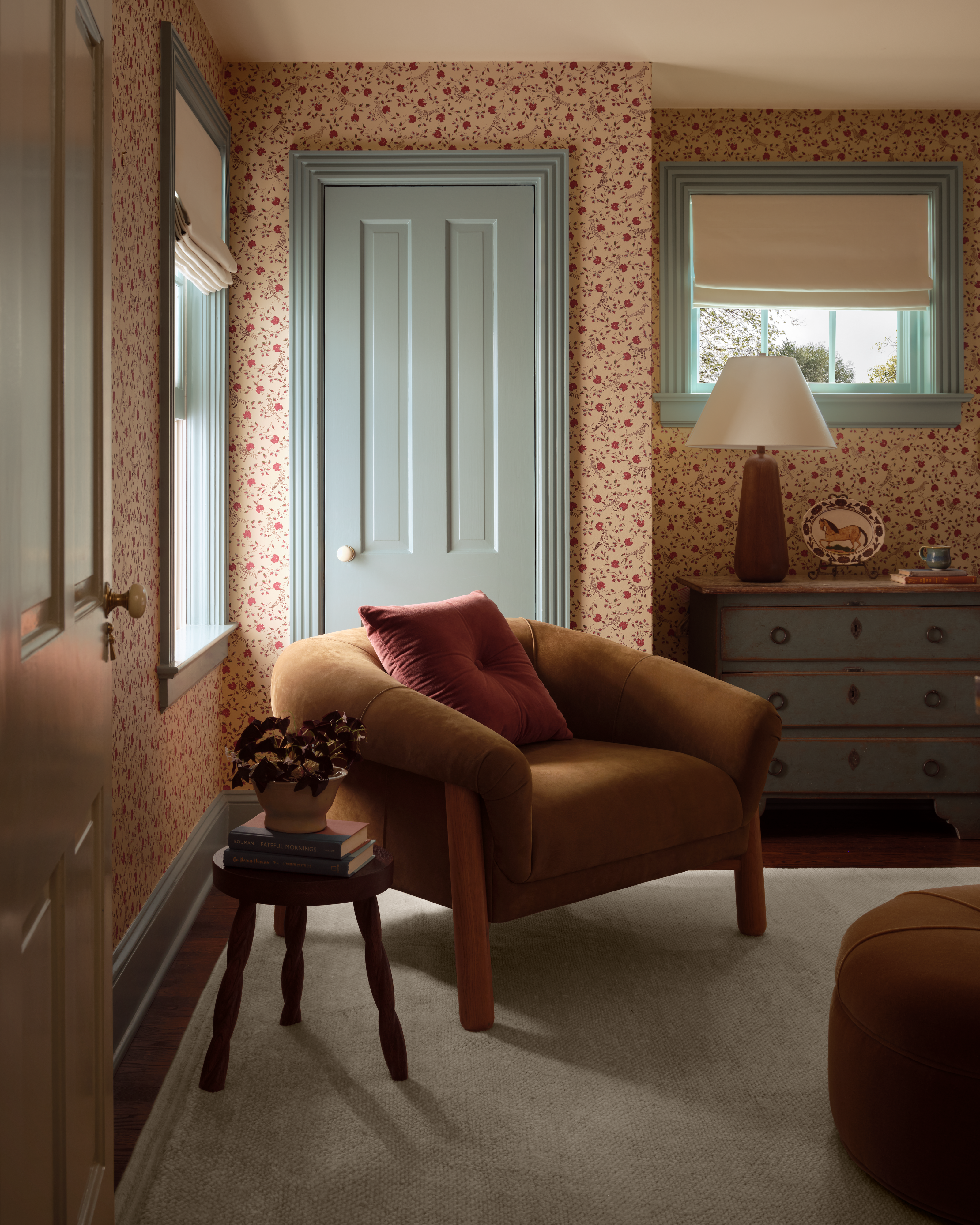 Douglas Wood Table Lamp | Joon Loloi