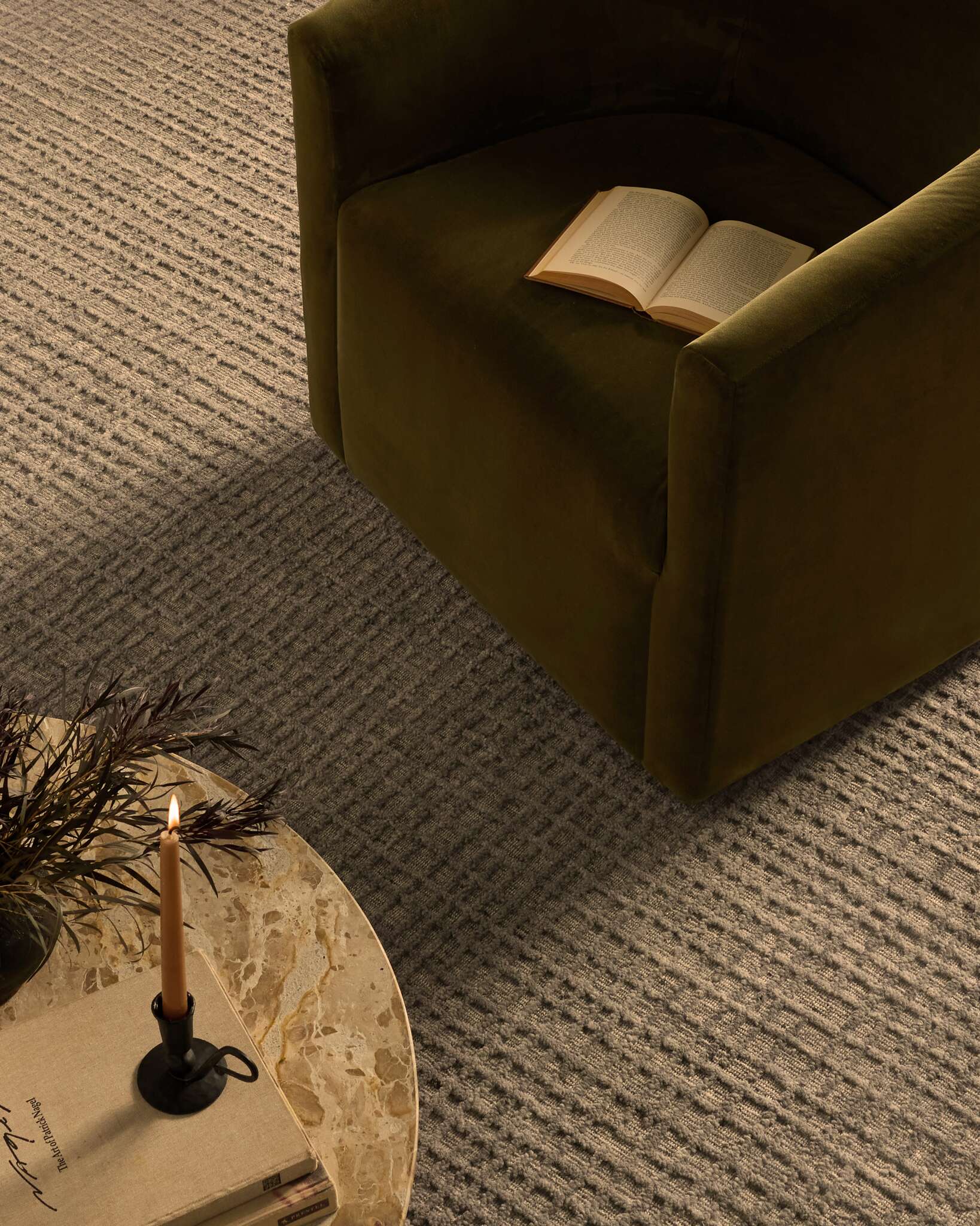 Warm_Light_Tashi_Rug_Denim_Ivo