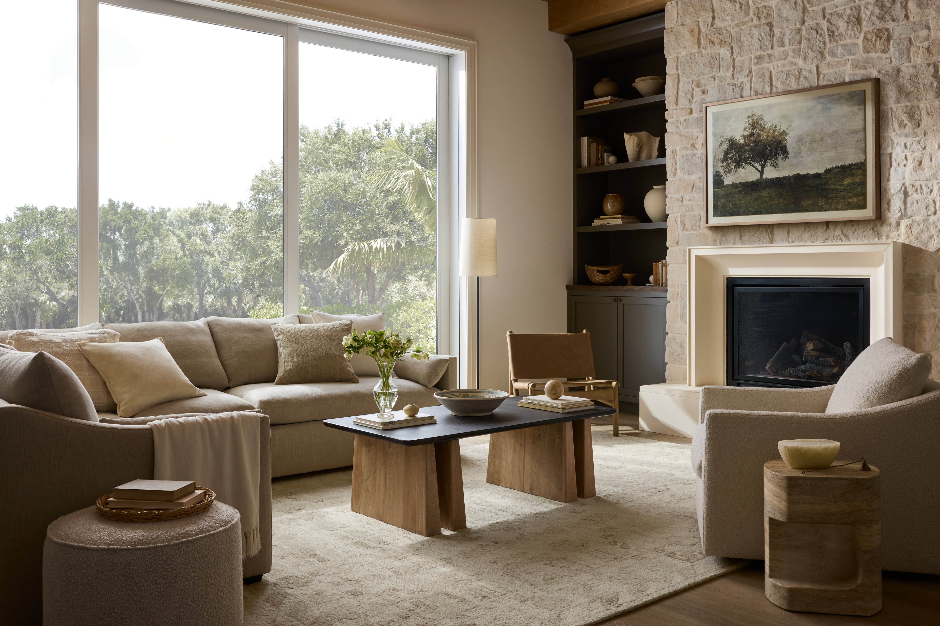 Leighton Slope Arm Swivel Chair | Joon Loloi