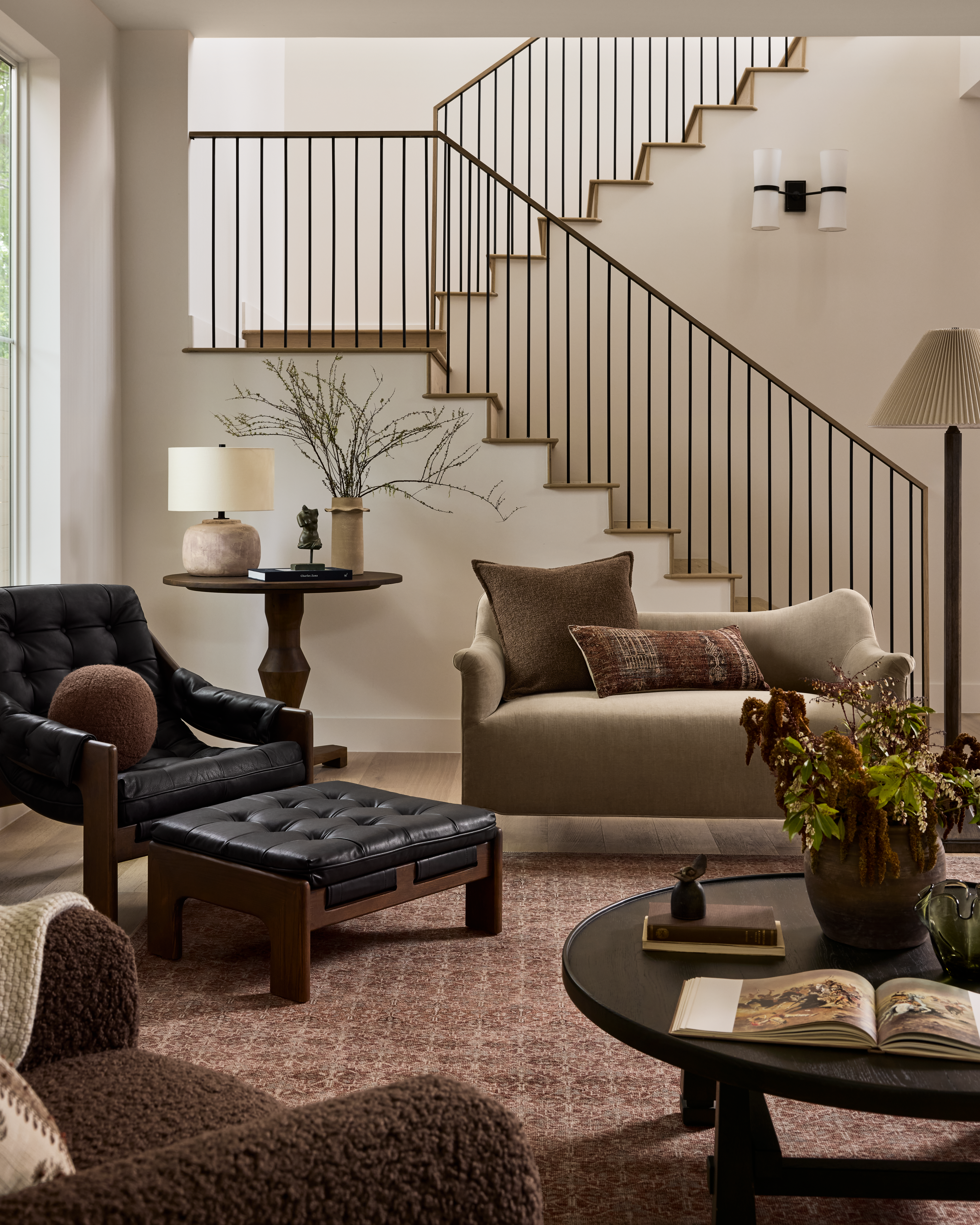 Camdyn Settee | Joon Loloi